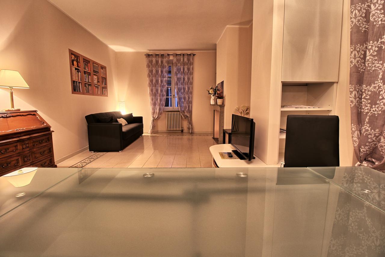 Ancient Courtyard Bonanomi 2 Bedroom Apartment Como Exterior foto
